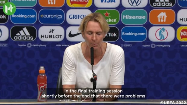 Voss-Tecklenburg on Alexandra Popp's injury